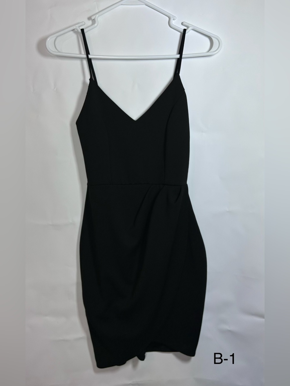 Lulus Black V-Neck Ruched Tulip Hem Bodycon Mini Dress XS